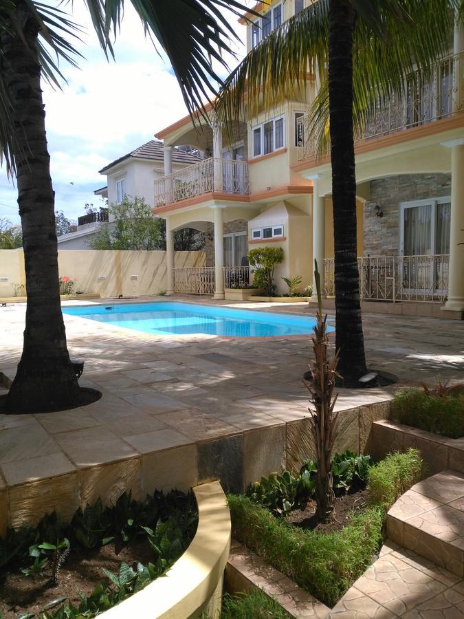 Sweet Escape Villa Flic en Flac Ngoại thất bức ảnh