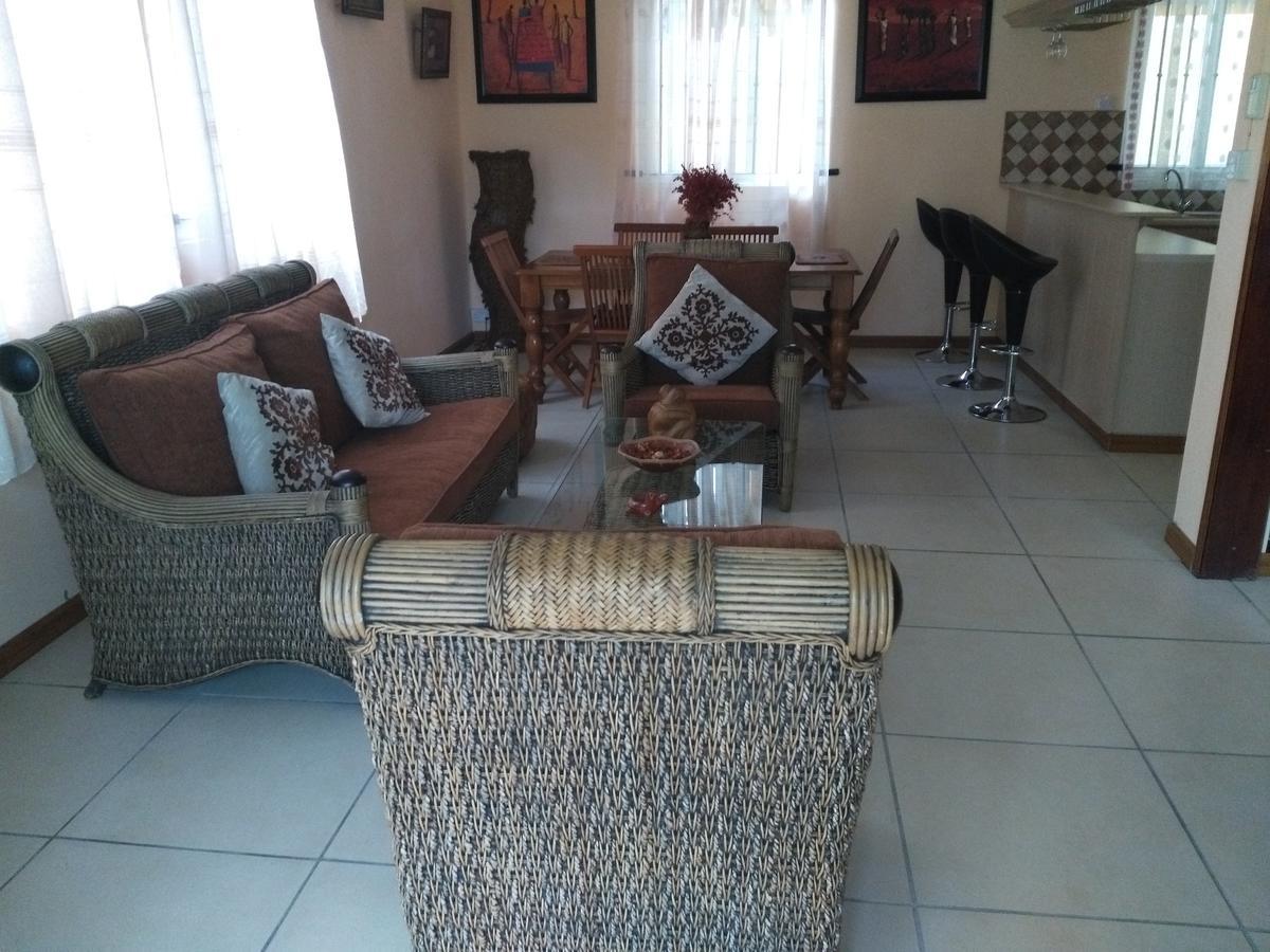 Sweet Escape Villa Flic en Flac Ngoại thất bức ảnh